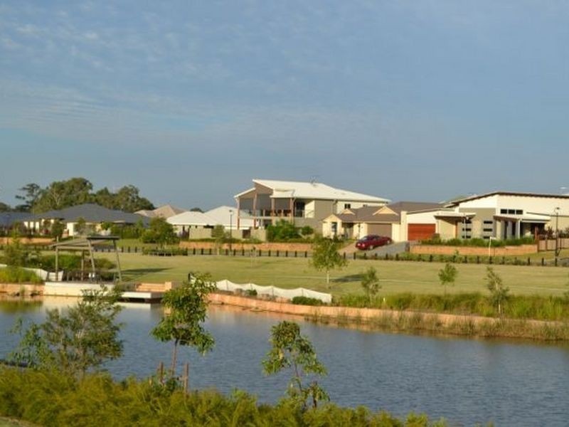 50 Caspian Parade, Warner QLD 4500