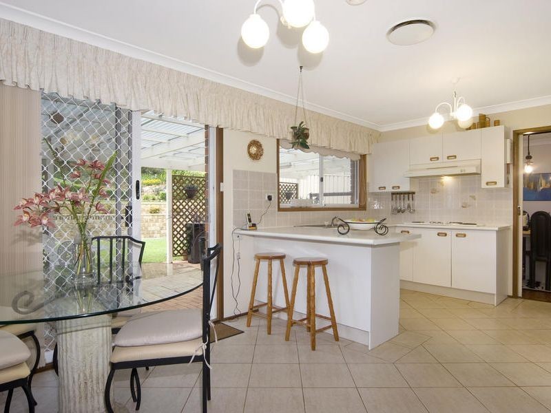 15 Beverley Place, Cherrybrook NSW 2126