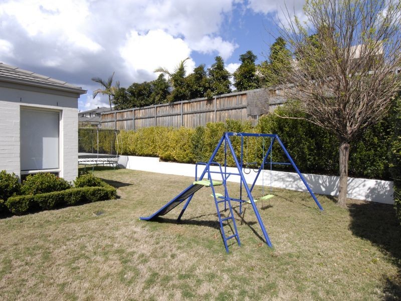 15 Tawmii Place, Castle Hill NSW 2154