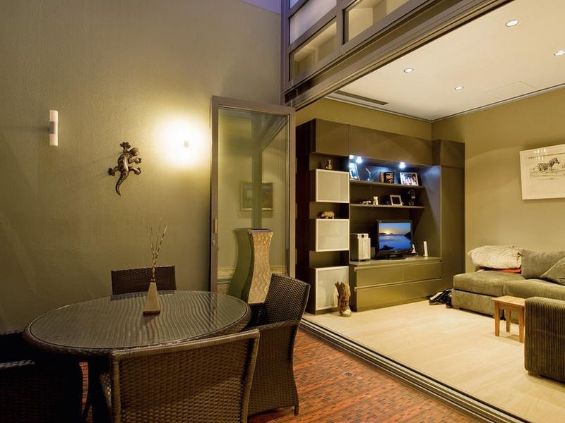 117 Ferry Road, Glebe NSW 2037