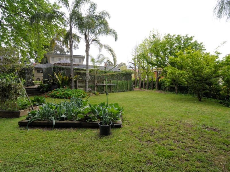 16 Cherrybrook Road, West Pennant Hills NSW 2125