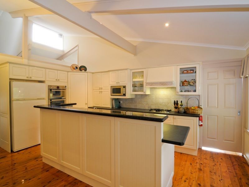 16 Cherrybrook Road, West Pennant Hills NSW 2125