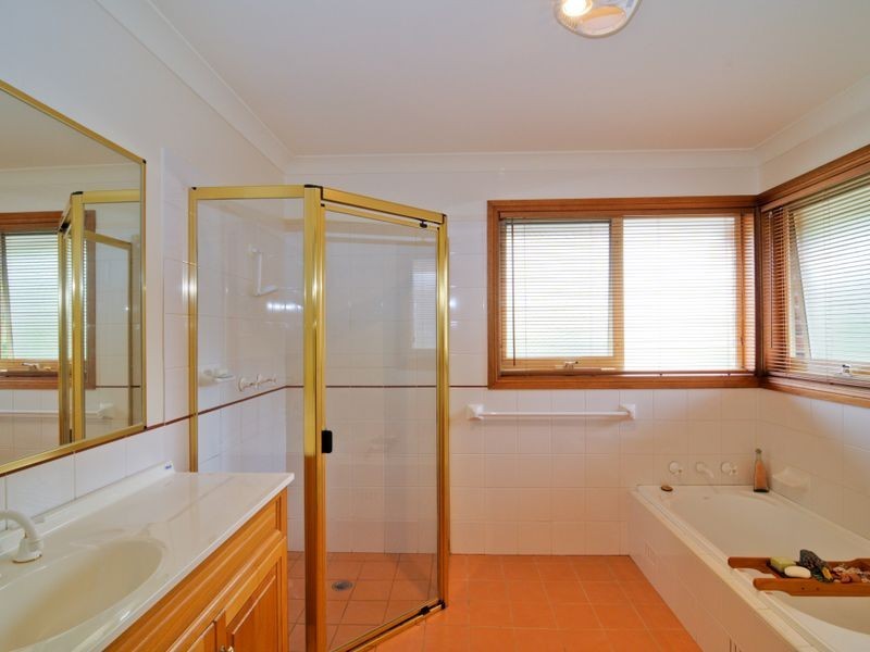 43 Oakhill Drive, Castle Hill NSW 2154