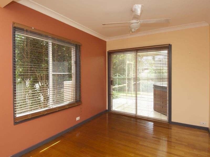 5 Harvey Place, Cherrybrook NSW 2126