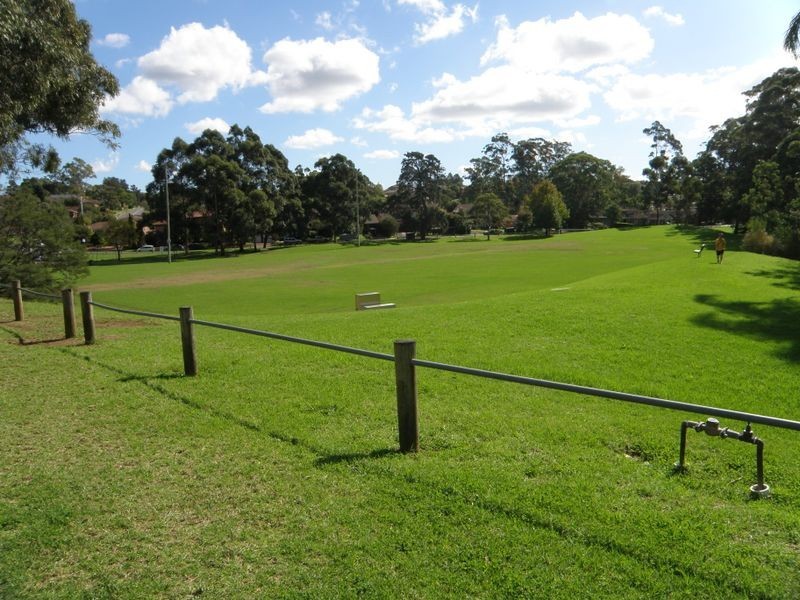 5 Harvey Place, Cherrybrook NSW 2126