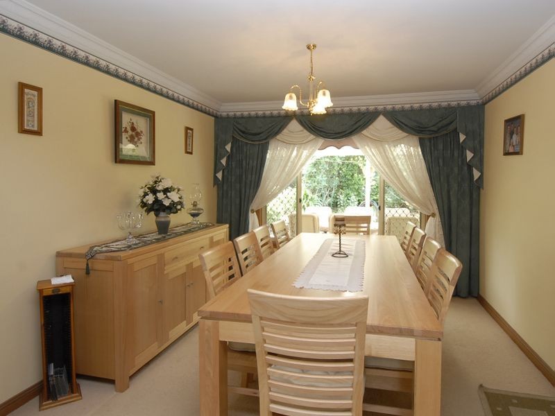 11 Pineview Place, Dural NSW 2158