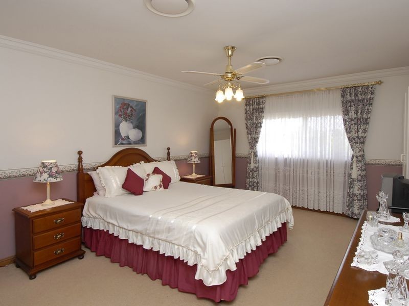 11 Pineview Place, Dural NSW 2158