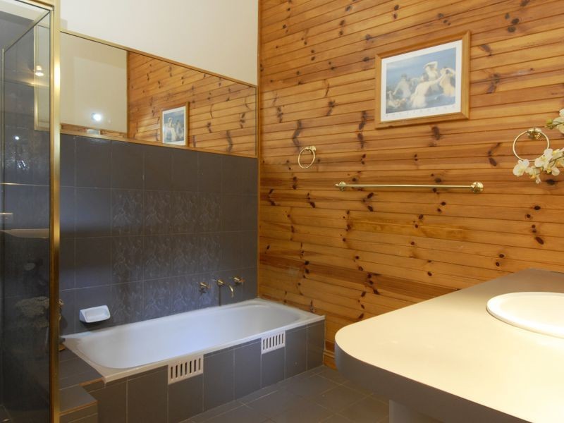 18 Heidi Place, West Pennant Hills NSW 2125