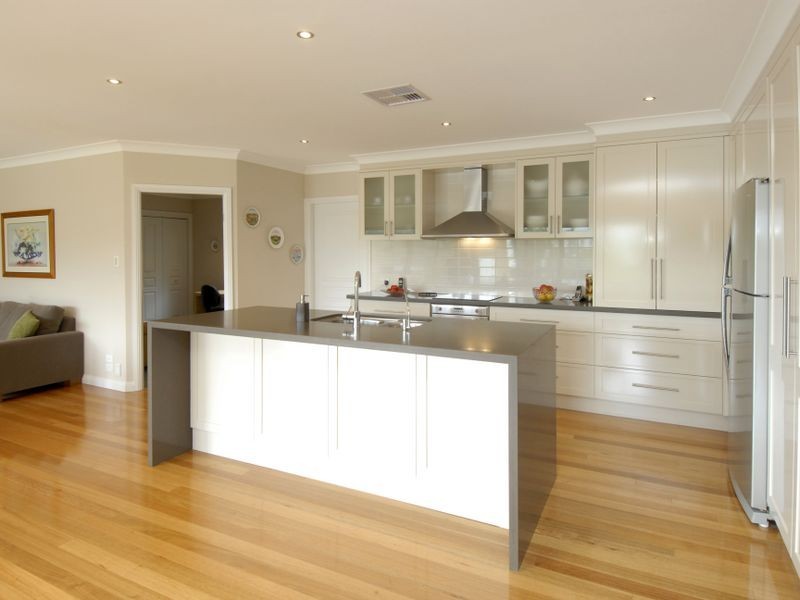 4 Springthorpe Way, Castle Hill NSW 2154