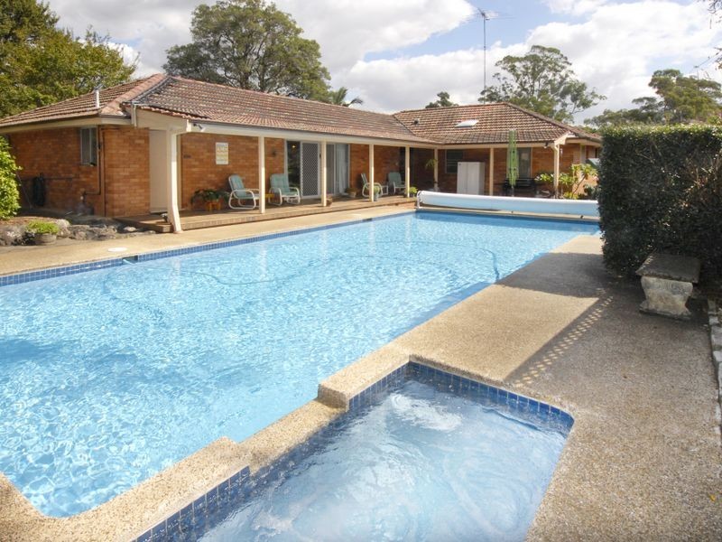 32 Boyd Avenue, West Pennant Hills NSW 2125