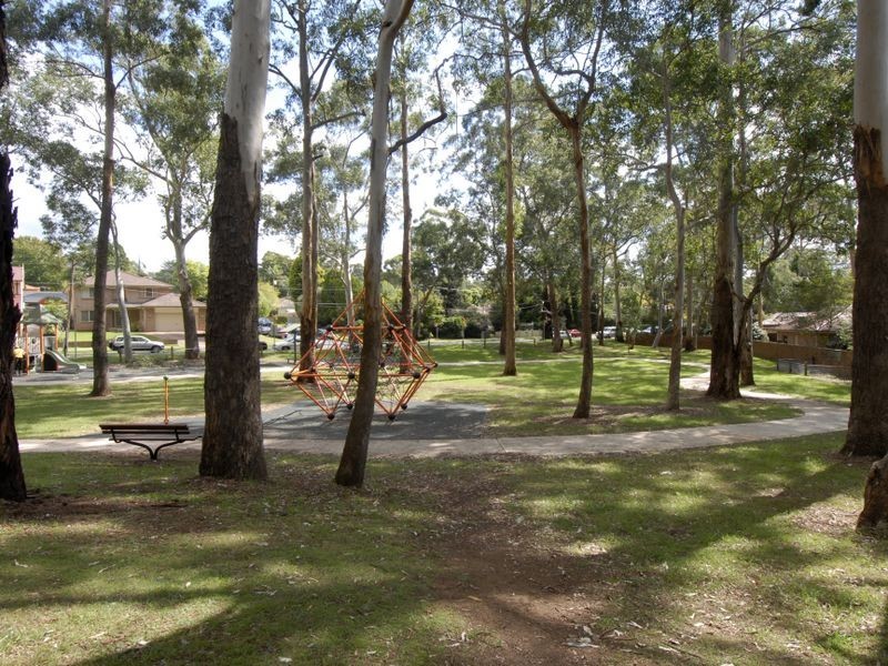32 Boyd Avenue, West Pennant Hills NSW 2125