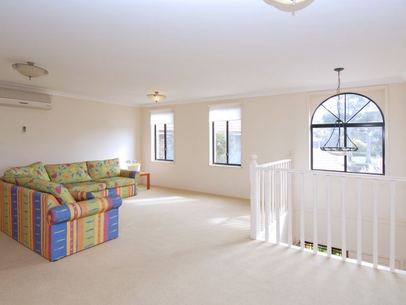 8 Castle Lea Court, Castle Hill NSW 2154