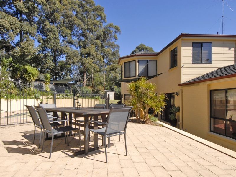 8 Castle Lea Court, Castle Hill NSW 2154