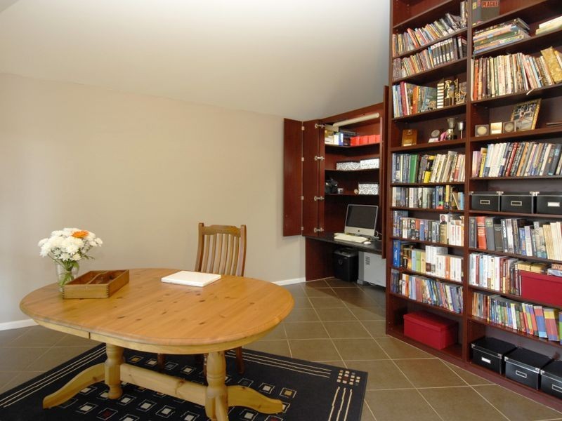 111 Fallon Drive, Cherrybrook NSW 2126
