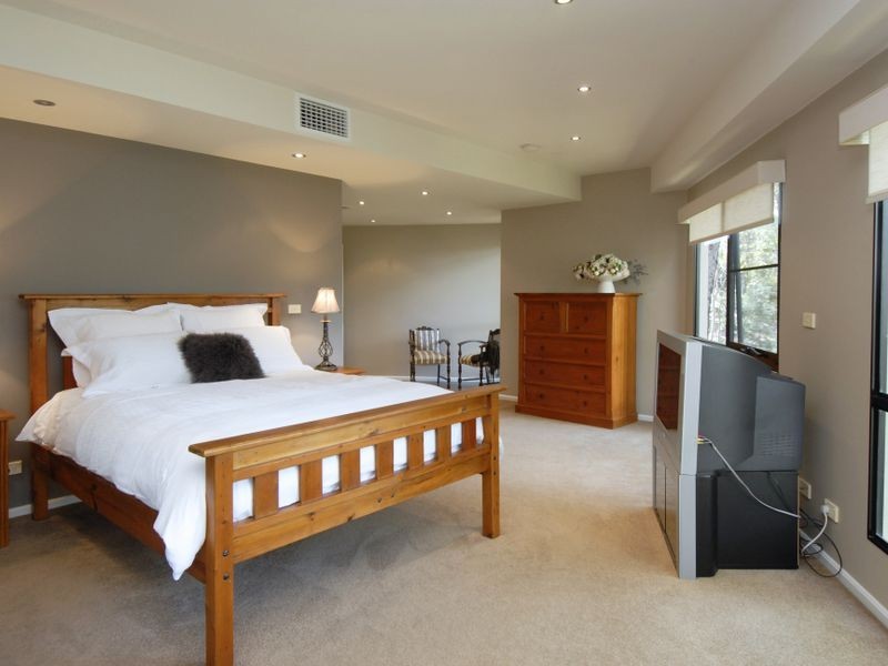 111 Fallon Drive, Cherrybrook NSW 2126