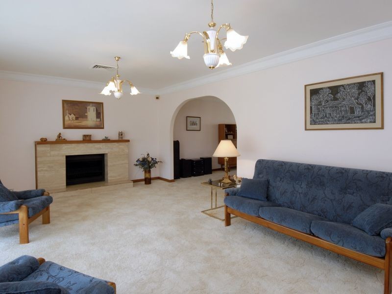 1 Kookaburra Place, West Pennant Hills NSW 2125