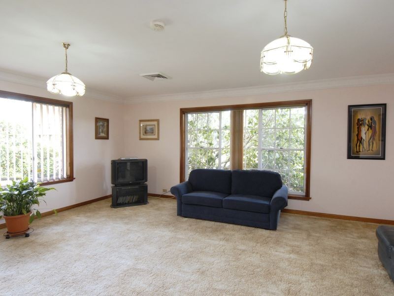 1 Kookaburra Place, West Pennant Hills NSW 2125