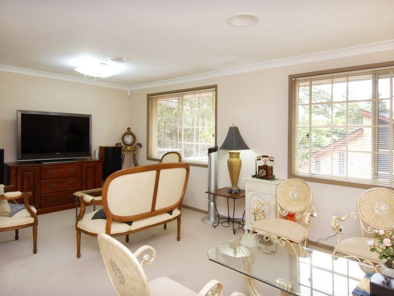 27 Wisteria Crescent, Cherrybrook NSW 2126