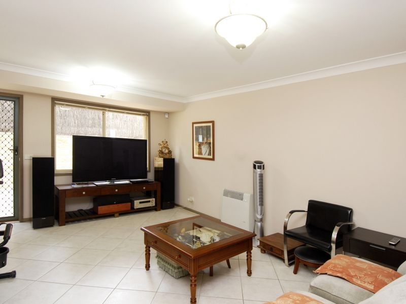 27 Wisteria Crescent, Cherrybrook NSW 2126