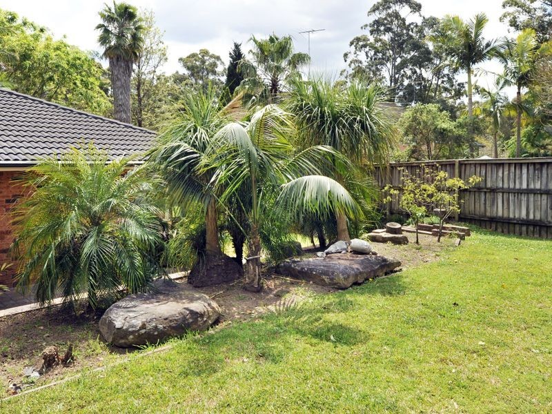 10 Fallen Leaf Ct, West Pennant Hills NSW 2125