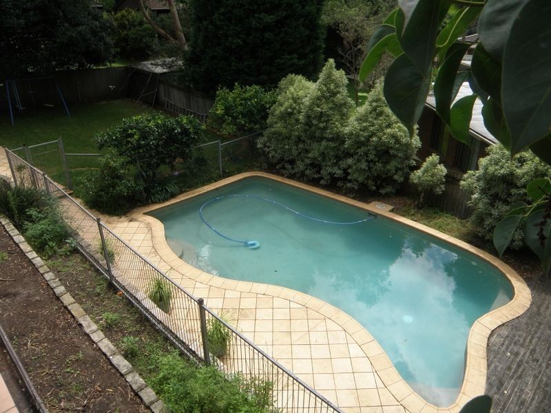 4 Dickson Avenue, West Pennant Hills NSW 2125