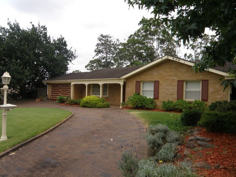 37 Karloon Road, West Pennant Hills NSW 2125