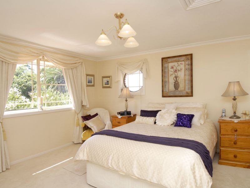 26 Parkwood Close, Castle Hill NSW 2154