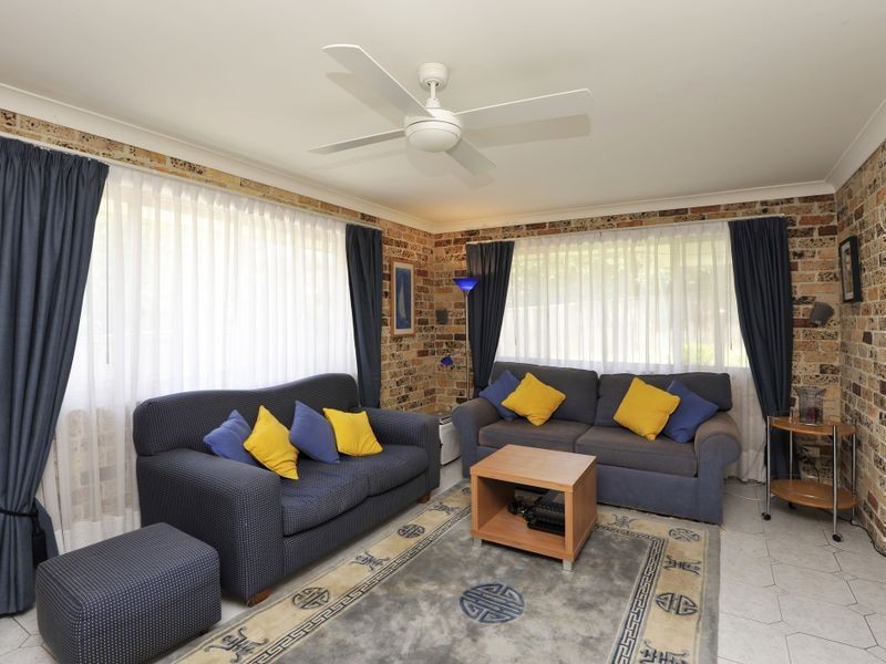 23 Tanbark Place, Dural NSW 2158