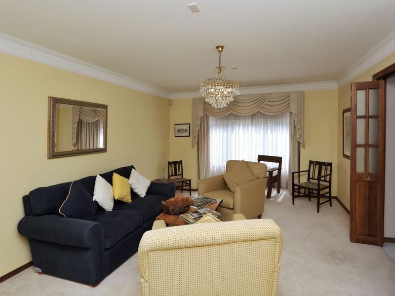 23 Tanbark Place, Dural NSW 2158