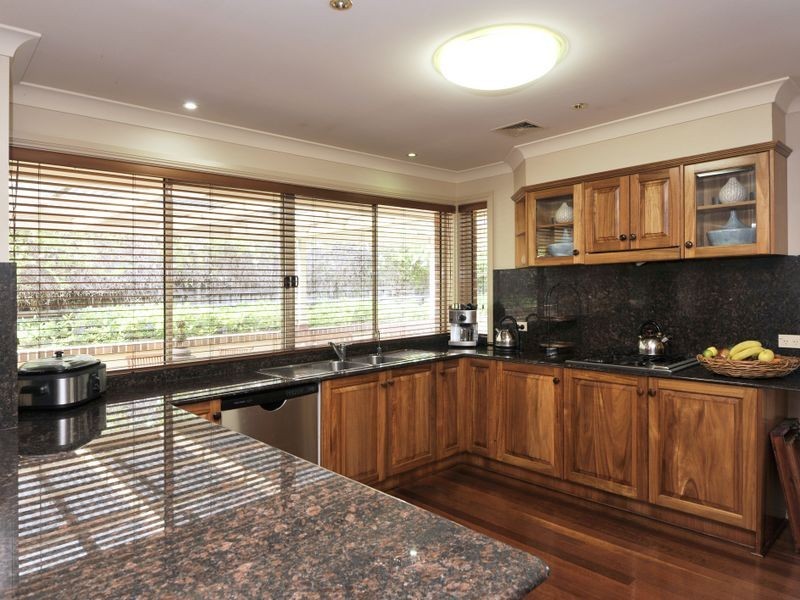 2 Fernbrook Place, Castle Hill NSW 2154