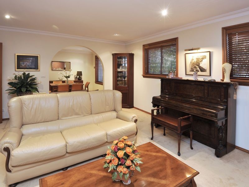 9 Rosewood Place, Cherrybrook NSW 2126