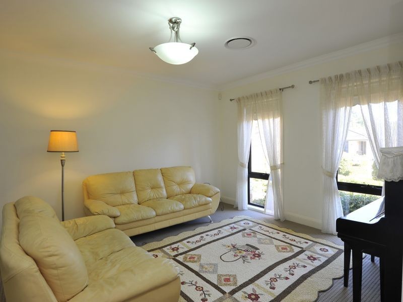 19 Foley Place, Castle Hill NSW 2154