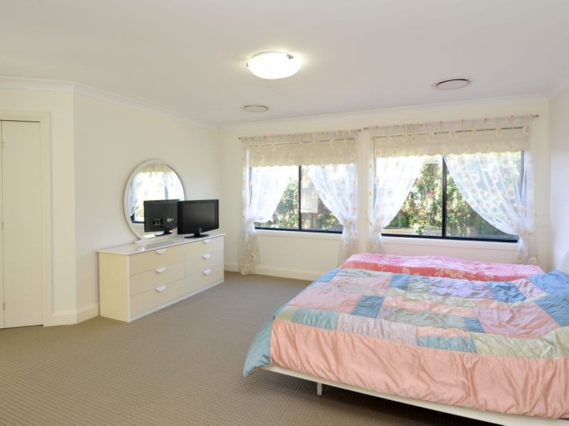 19 Foley Place, Castle Hill NSW 2154