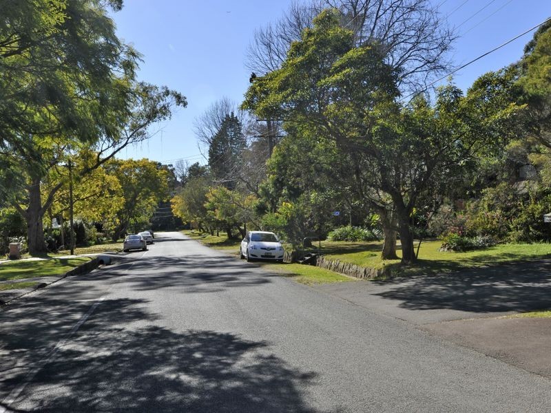 8 Day Road, Cheltenham NSW 2119