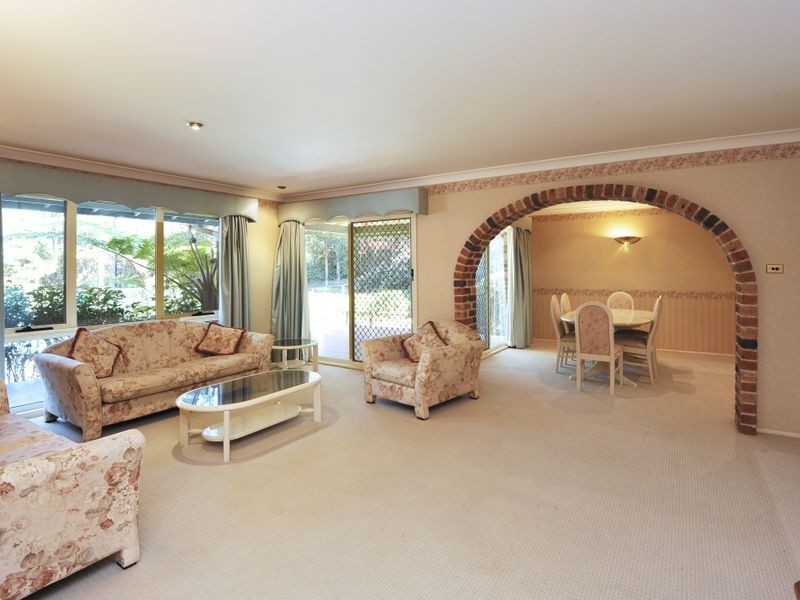 17 Cansdale Place, Castle Hill NSW 2154