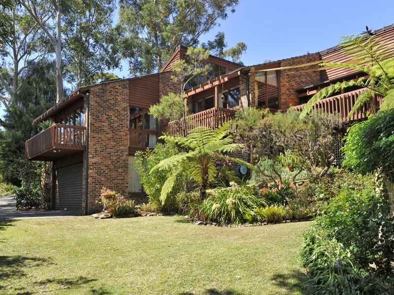 18 Range Road, West Pennant Hills NSW 2125