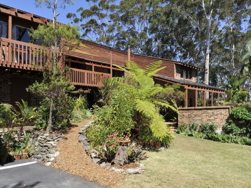 18 Range Road, West Pennant Hills NSW 2125