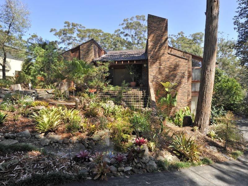 18 Range Road, West Pennant Hills NSW 2125