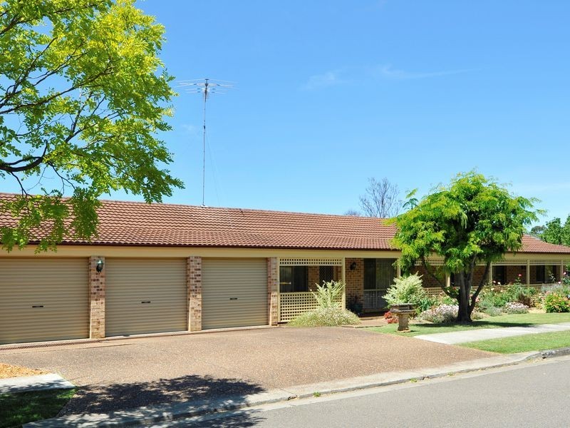 46 Westminster Drive, Castle Hill NSW 2154