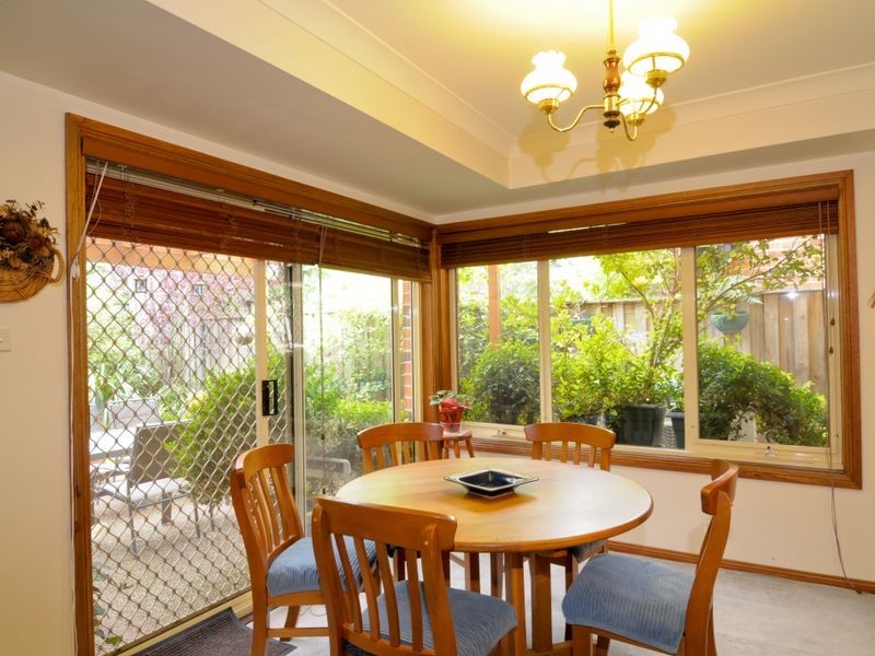 43 Oakhill Drive, Castle Hill NSW 2154