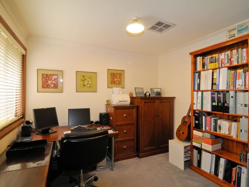 43 Oakhill Drive, Castle Hill NSW 2154