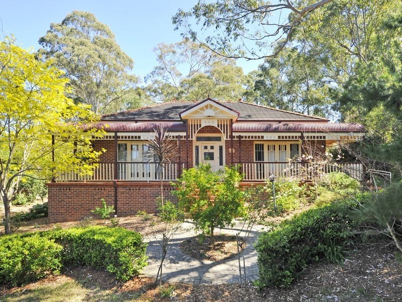 5 Gumleaf Place, West Pennant Hills NSW 2125