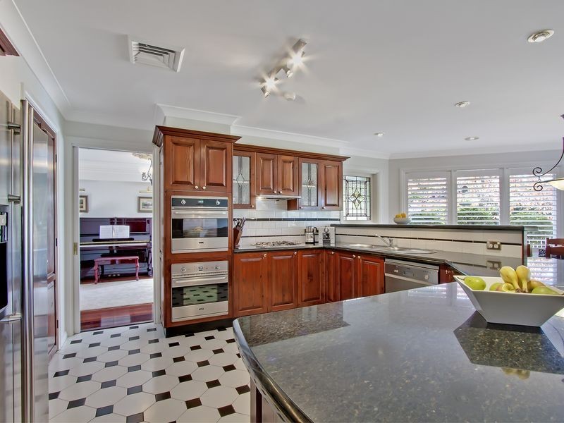 10 Richmond Court, Castle Hill NSW 2154