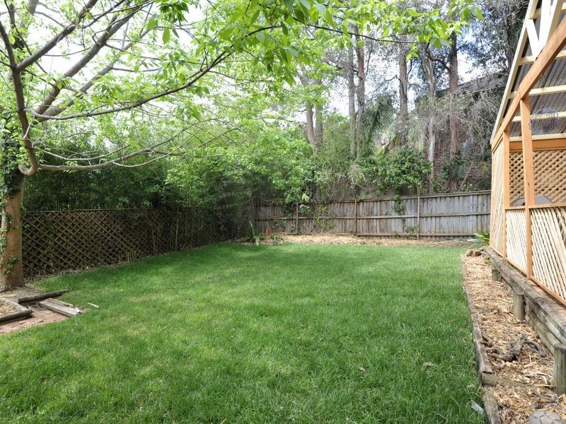 15 Greenoaks Ave, Cherrybrook NSW 2126