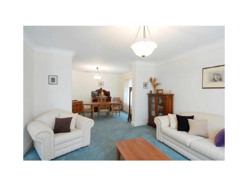 74 Coonara Avenue, West Pennant Hills NSW 2125