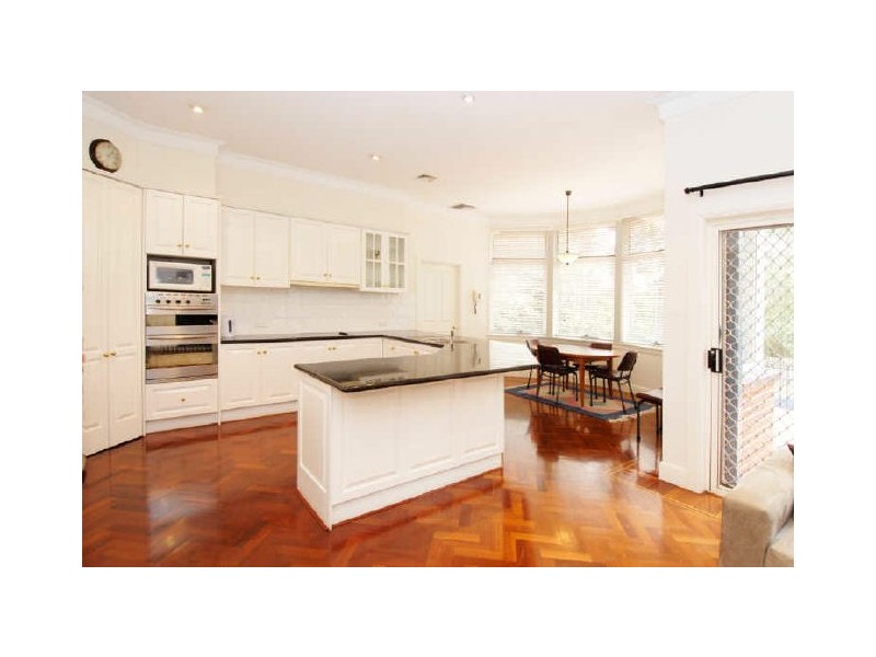 74 Coonara Avenue, West Pennant Hills NSW 2125