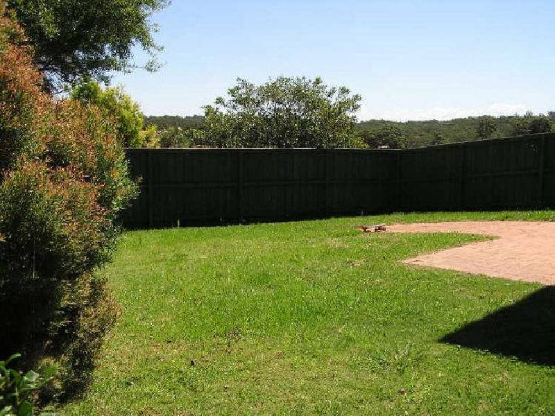 106 Oakhill Drive, Castle Hill NSW 2154