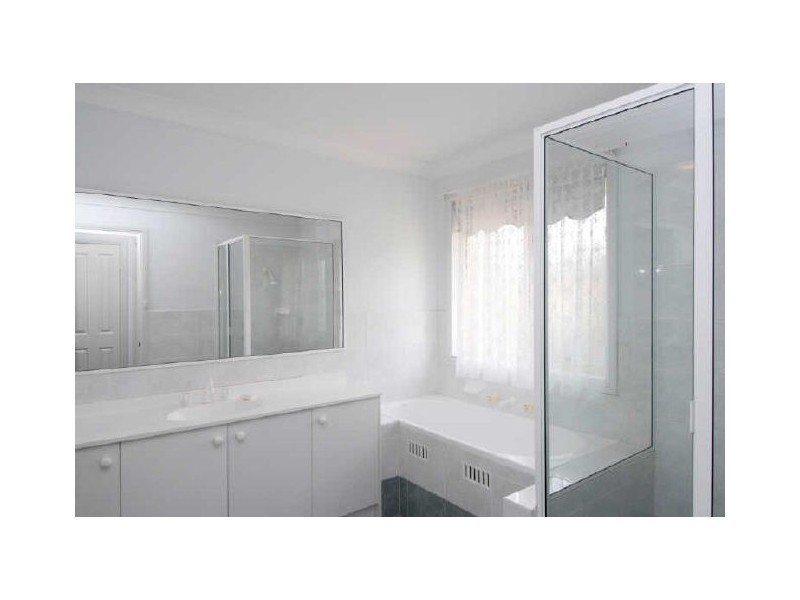 9 Broadoak Place, Castle Hill NSW 2154