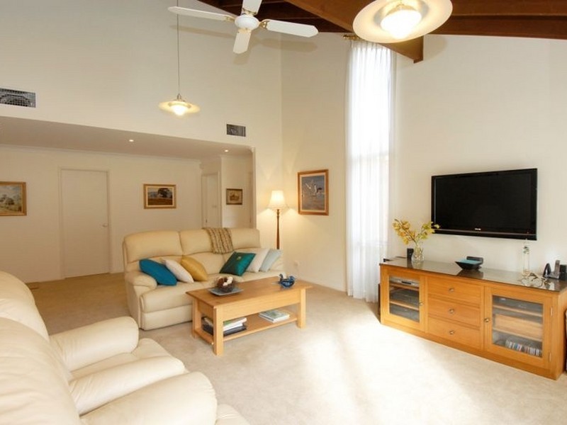 6 Brundy Close, West Pennant Hills NSW 2125