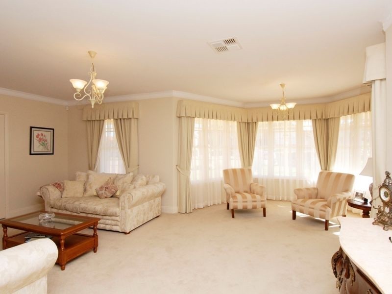 Castle Hill NSW 2154